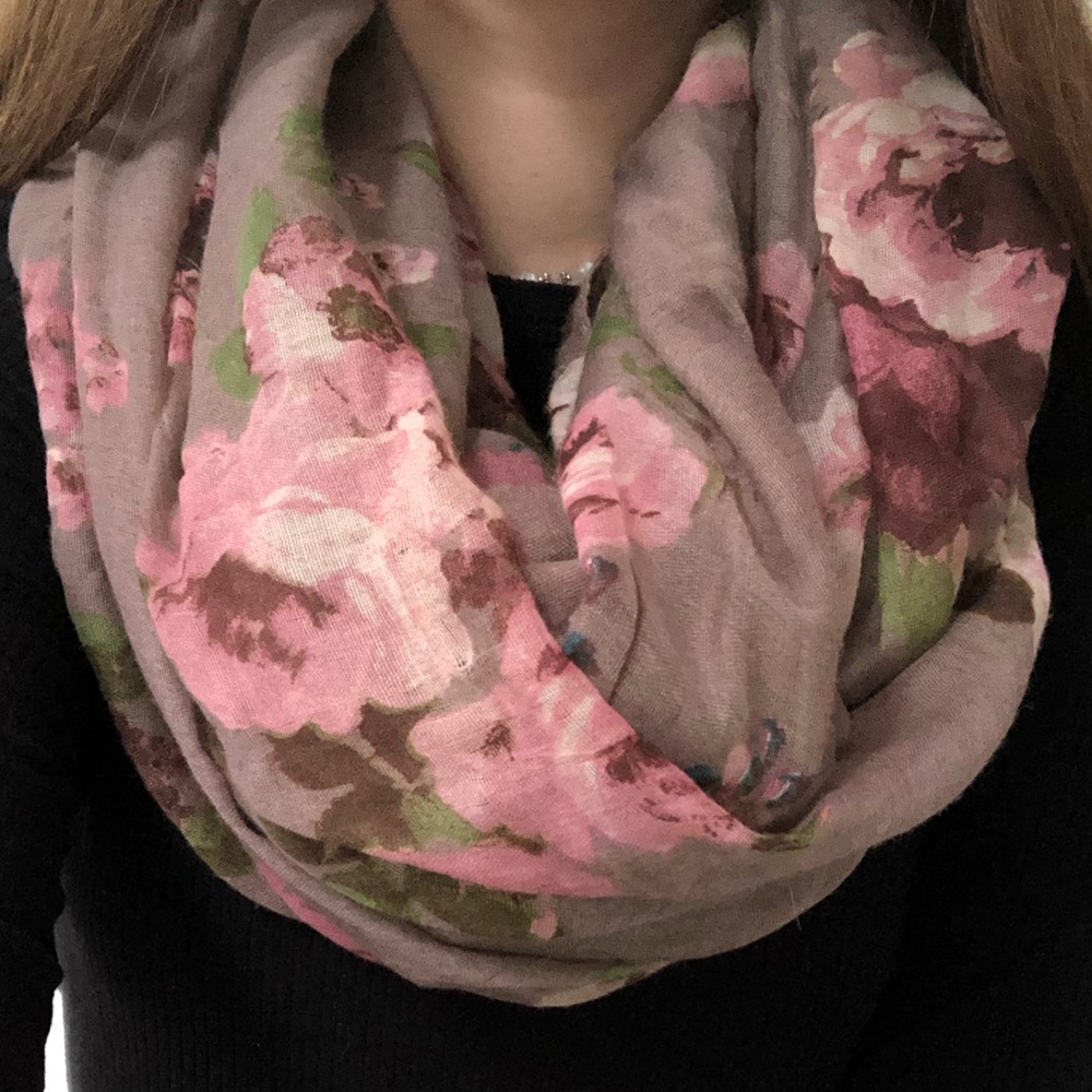Floral scarf!